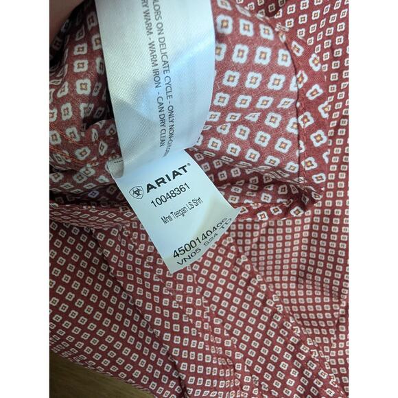 Ariat Shirt Men XL Red White Patterned Classic Long Sleeve Button Down Collar - Picture 5 of 5